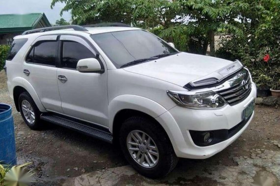 Toyota Fortuner g 2012 FOR SALE