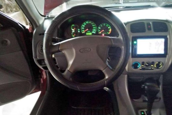 FOrd Lynx Ghia 2000 - Automatic Transmission