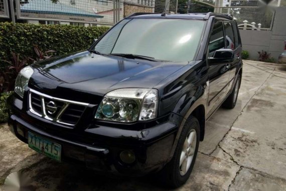Selling my Nissan Xtrail 2005 mdl No issue