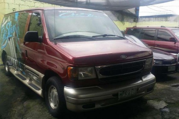 2000 Ford E150 for sale 