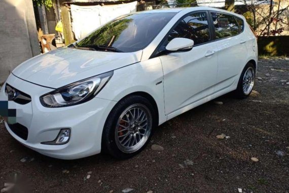 Hyundai Accent 2013 FOR SALE