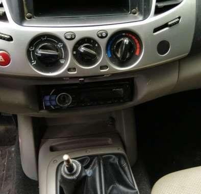 Mitsubishi Strada 2013 GLX 4x4 for sale 