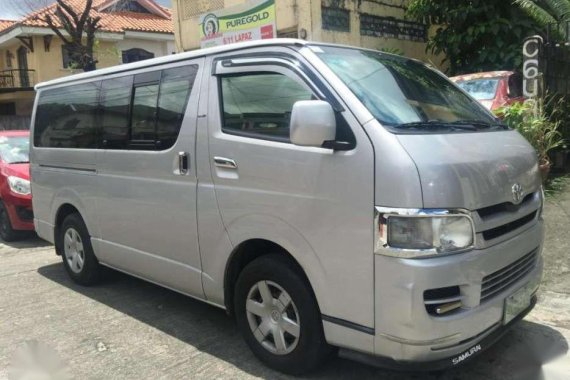 Toyota HiAce Commuter 2008 Model