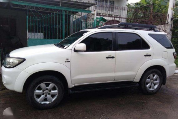 2010 TOYOTA Fortuner Diesel automatic excellent condition