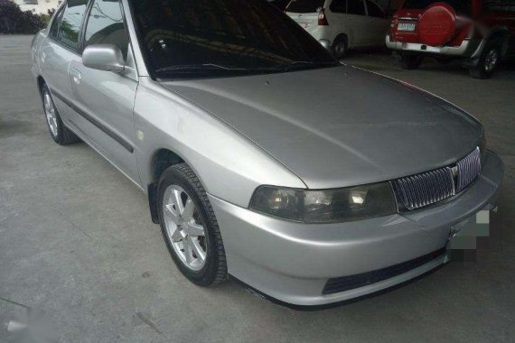Mitsubishi Lancer gls 2002 model automatic