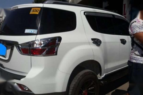 2015 Isuzu Mux SUV FOR SALE