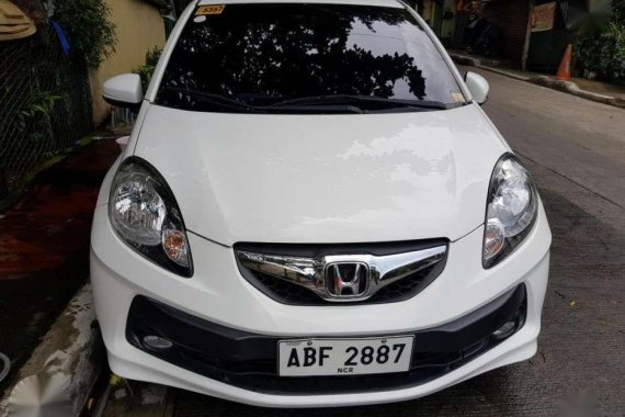 2015 Honda Brio V AT top of the line