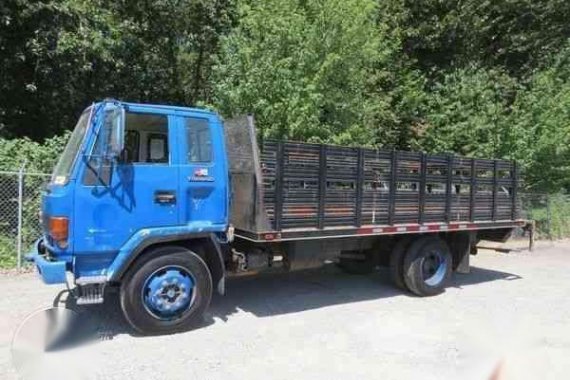 Isuzu Forward NPR Flatbed Truck 6BD1 99