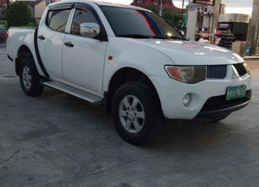 Mitsubishi Strada 2007 manual diesel for sale 
