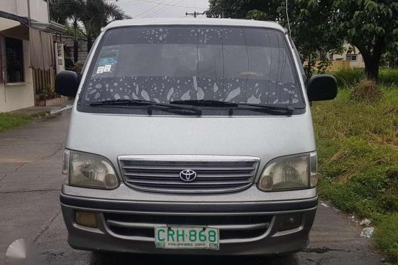 For sale tToyota Hiace Grandia 2000 model