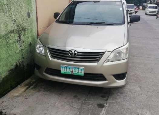 Toyota Innova 2012 Model For Sale