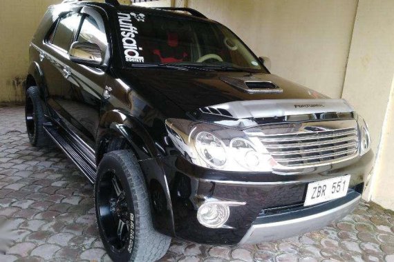 Toyota Fortuner 2005 g matic FOR SALE