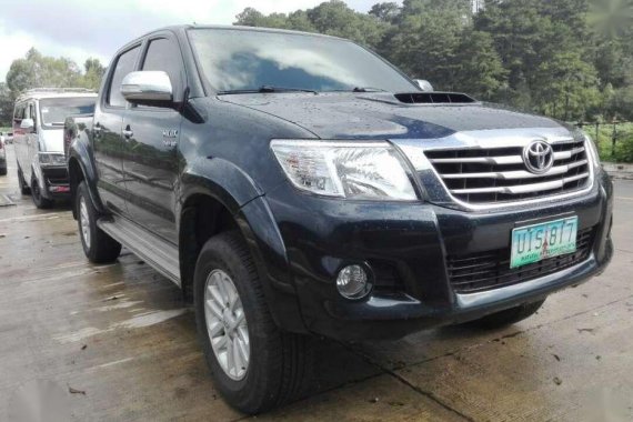 SELLING TOYOTA Hilux 4x4 vnt manual