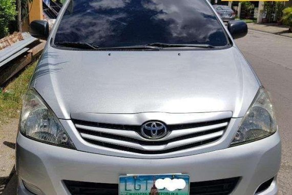 Toyota Innova 2010 Model For Sale