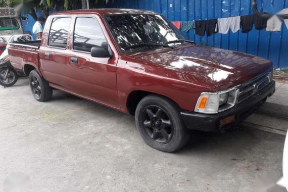 1995 TOYOTA Hilux diesel FOR SALE