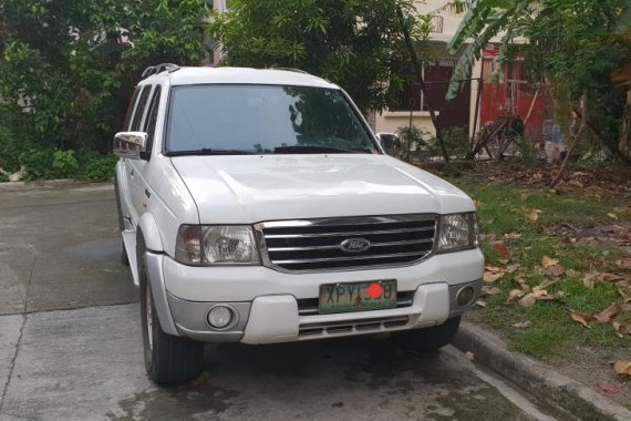 Ford Everest 2004 XLT AT FOR SALE