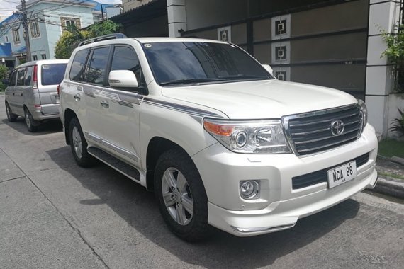 2014 Toyota Land Cruiser 200 White For Sale 