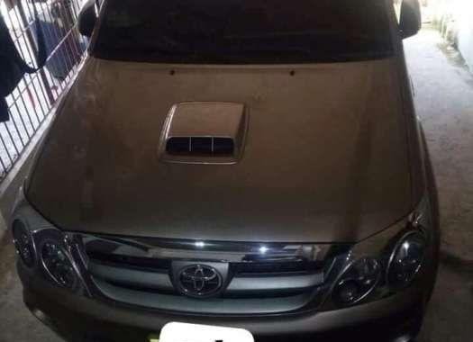 oyota Fortuner V - 2007 - A/T