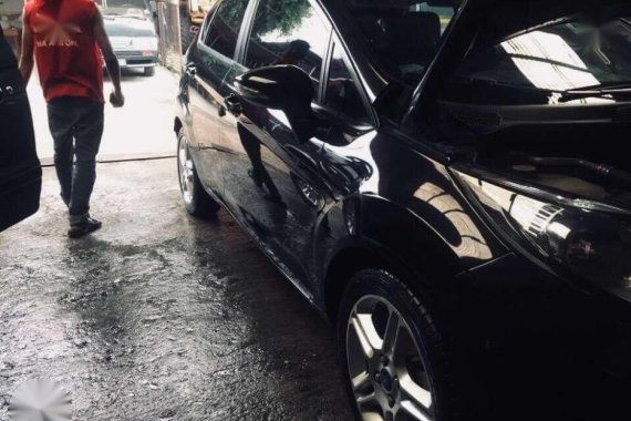 2012 Ford Fiesta S Type 1.6L AT Hatchback