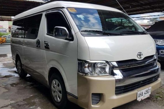 2015 model Toyota Hiace GL Grandia MT Diesel 