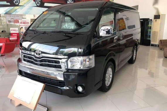 TOYOTA HIACE GL GRANDIA DIESEL M/T 2018 EURO 4