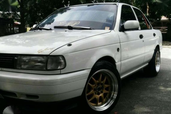 Nissan Sentra 2000 model FOR SALE