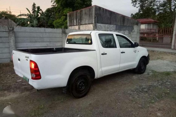 Toyota Hilux 2.5 diesel 2010 FOR SALE