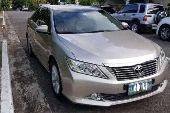 Toyota Camry 2012 2.5G Automatic