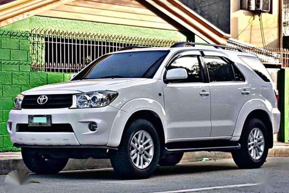 2009 Toyota Fortuner VVTI FOR SALE