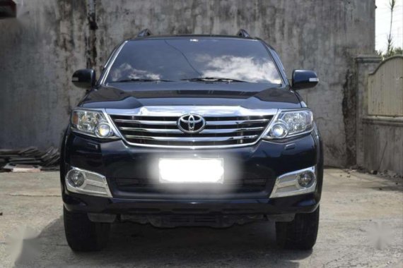 SELLING TOYOTA Fortuner 2012 G Automatic