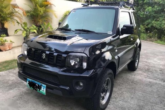 SELLING Suzuki Jimny 2013