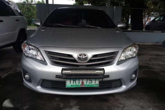 SELLING TOYOTA Altis 1.6G 2011 Assume