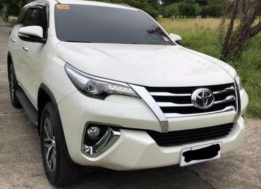 2018 Toyota Fortuner V top of the line FOR SALE