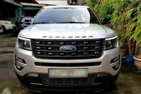 2017 Ford Explorer S 4 wheel drive ecoboost