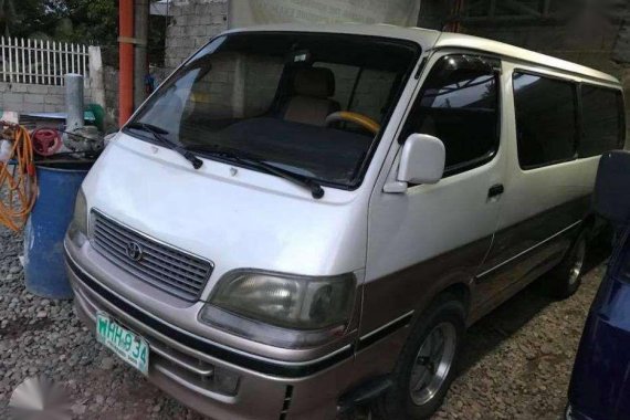 Toyota Hi ace Manual Diesel 2000 FOR SALE