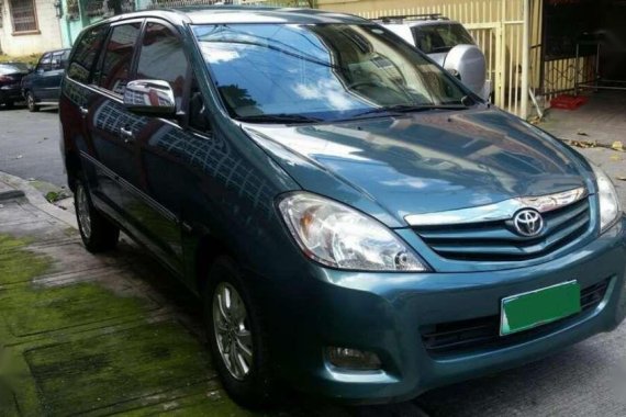 2011 Toyota Innova 2.0 G Automatic FOR SALE