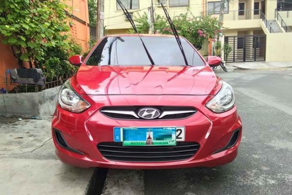2013 Hyundai Accent Red For Sale 