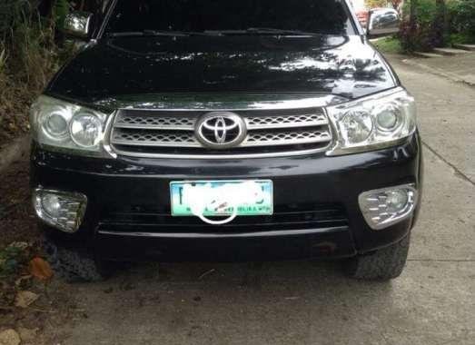Toyota Fortuner 2011 G Automatic FOR SALE