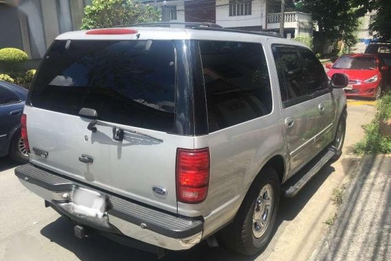 SELLING 2001 Ford Expedition
