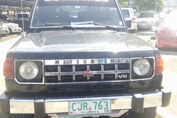 1990 Mitsubishi Montero Black For Sale  