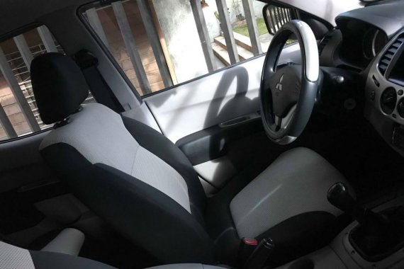 Mitsubishi Strada Manual Diesel 2014 For Sale 