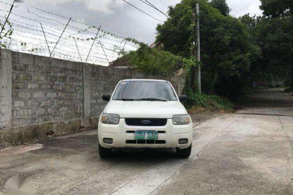 2005 Ford Escape XLT 3.0L 4x4 FOR SALE