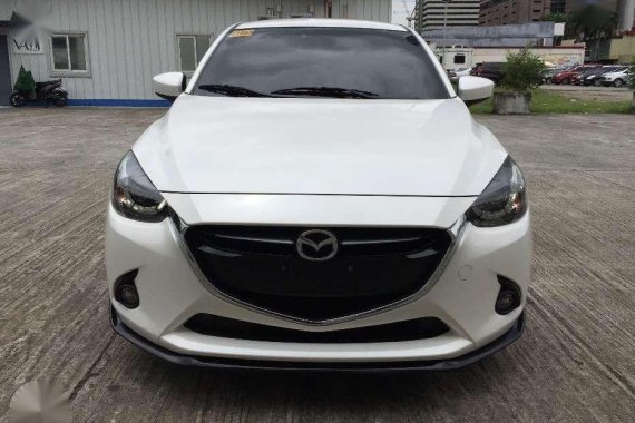 2016 Mazda 2 1.5RS SKYACTIV Automatic top of the line