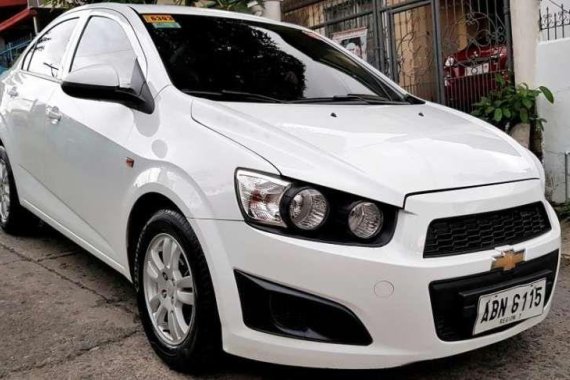 Chevrolet Sonic LS 1.4L M-T 2015 FOR SALE