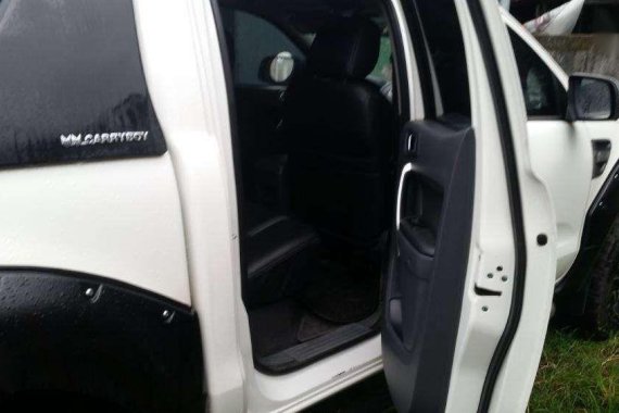 For sale...Ford Ranger xlt 2012