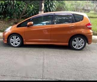 2013 Honda Jazz 1.5 AT top of the line