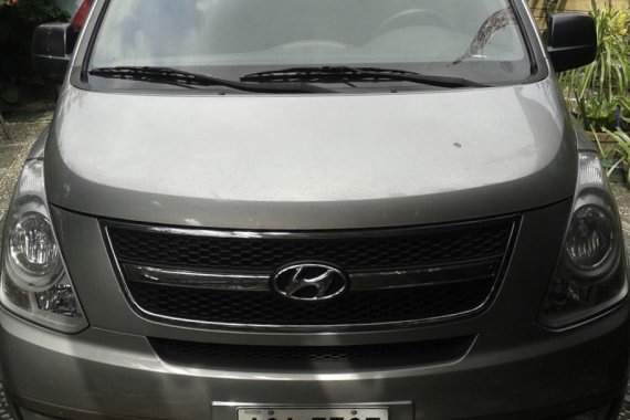 2014 Hyundai Starex Silver For Sale 