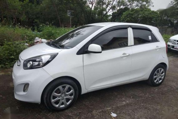 Kia Picanto EX 2012 top of the line (manual) rush