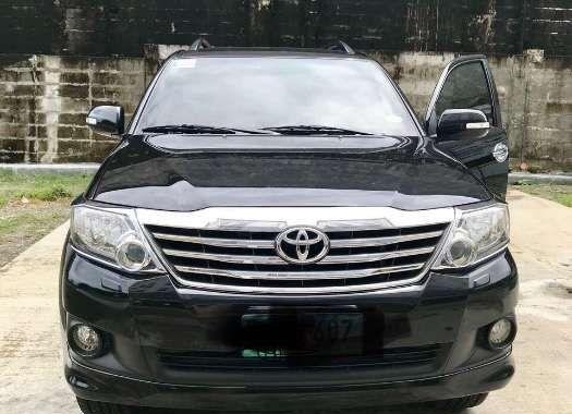 SELLING Toyota Fortuner g matic dsl 2012