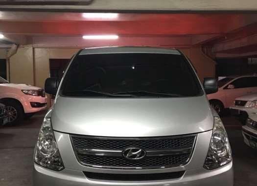 FOR SALE : HYUNDAI Grand Starex HVX silver 2008
